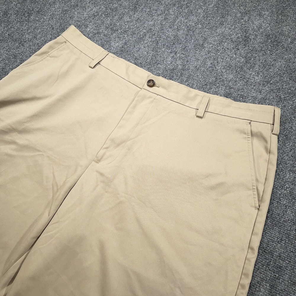 IZOD Chino Shorts Casual Mens 42" Khaki Stretch 9" Inseam Flat‎ Front Pockets